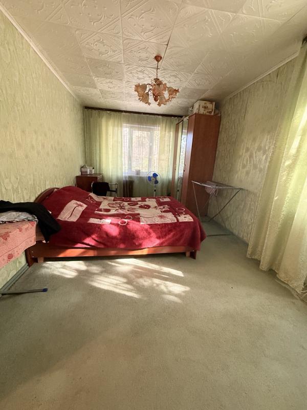 Предлагаем на продажу вариант 3-х комн квартиры по адресу: г. - Новотроицк