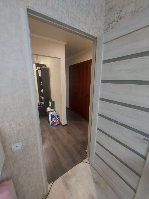 Продается 2-комнатная квартира с раздельными ходами по адресу: г. - Новотроицк