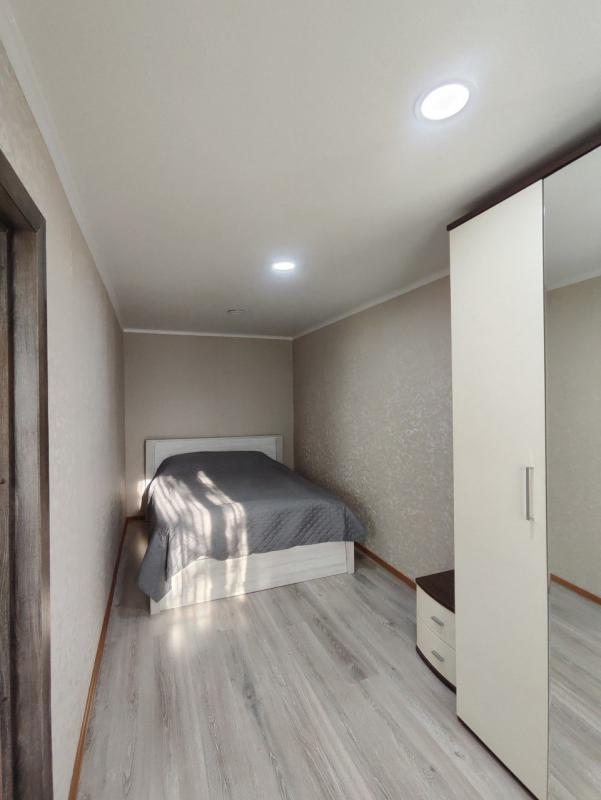 ПРОДАЕТСЯ 2Х-КОМНАТНАЯ В ЦЕНТРЕ Г. - Новотроицк