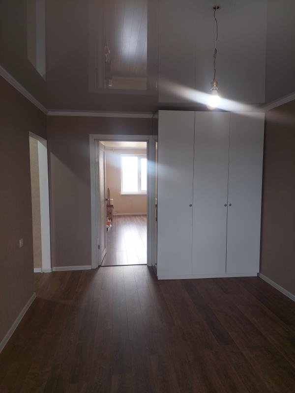 Продам 2- комнатную квартиру с хорошим ремонтом и новой мебелью! - Новотроицк