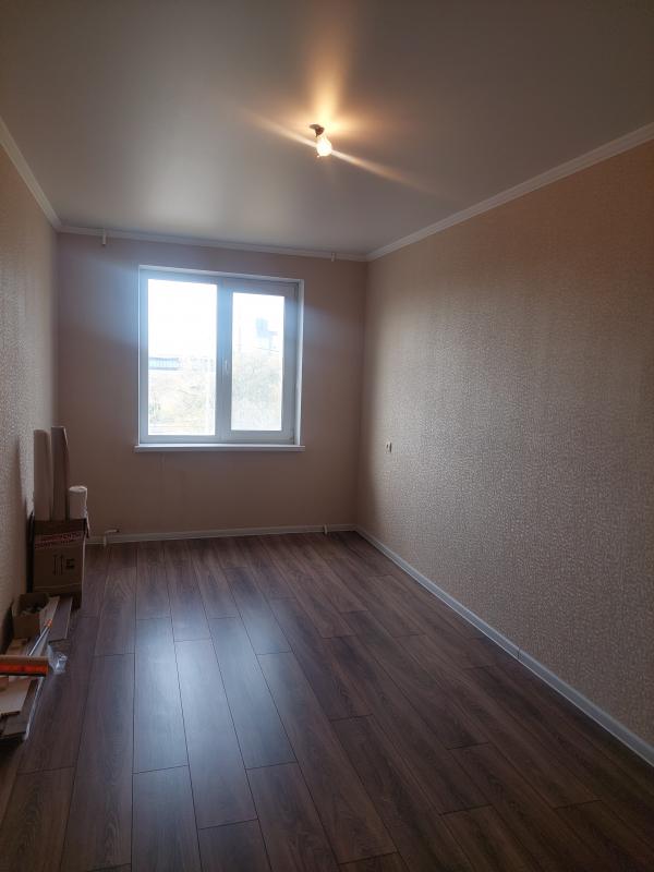 Продам 2- комнатную квартиру с хорошим ремонтом и новой мебелью! - Новотроицк