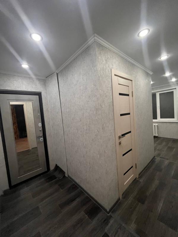 Продам 2- комнатную квартиру  на втором этаже. - Новотроицк