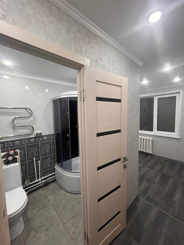 Продам 2- комнатную квартиру  на втором этаже. - Новотроицк