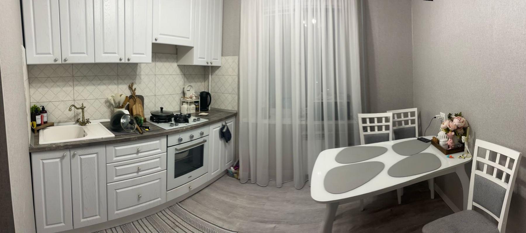 Продам 2- комнатную квартиру улучшенной планировки. - Новотроицк