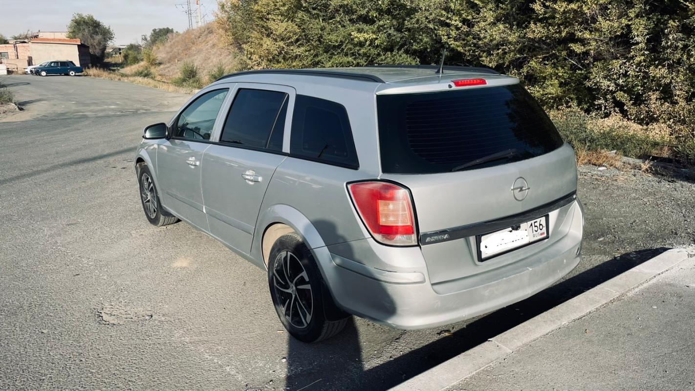 Продается Opel Astra, 2008 года

__АВТОМАТОМАТИЧЕСКАЯ__

ДВС 1,6/ 115л.с.,

ГУР,

ABS,

кл - Новотроицк