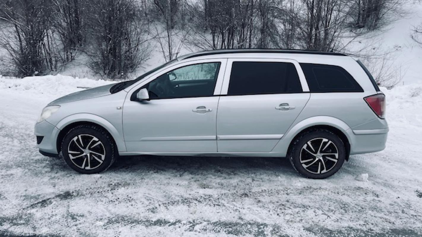 Продается Opel Astra, 2008 года

__АВТОМАТОМАТИЧЕСКАЯ__

ДВС 1,6/ 115л.с.,

ГУР,

ABS,

кл - Новотроицк