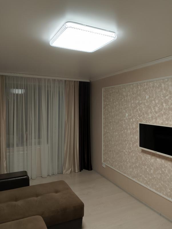 Продам двухкомнатную квартиру расположенную на 2 этаже. - Гай