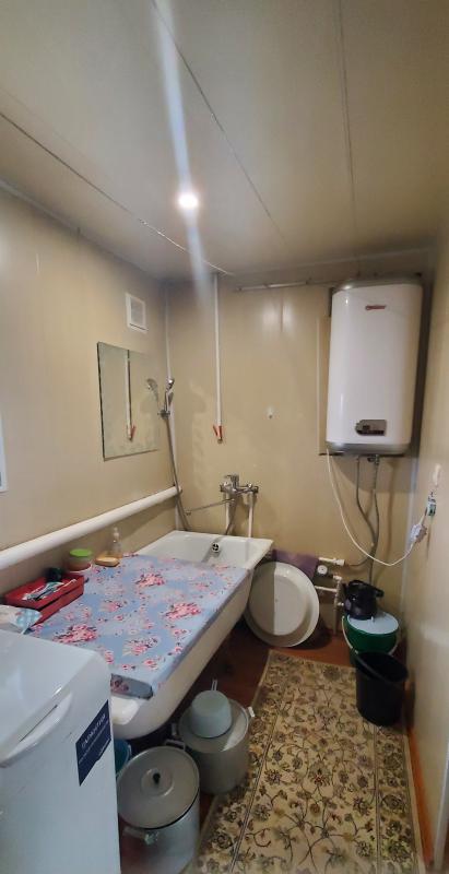 Продается  в двухквартирном доме  с. - Гай