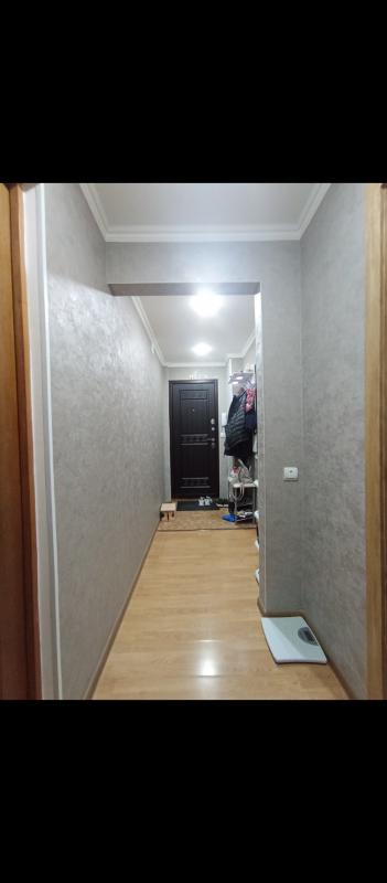 Продается уютная 2-комнатная квартира  на первом этаже по адресу:  г. - Новотроицк