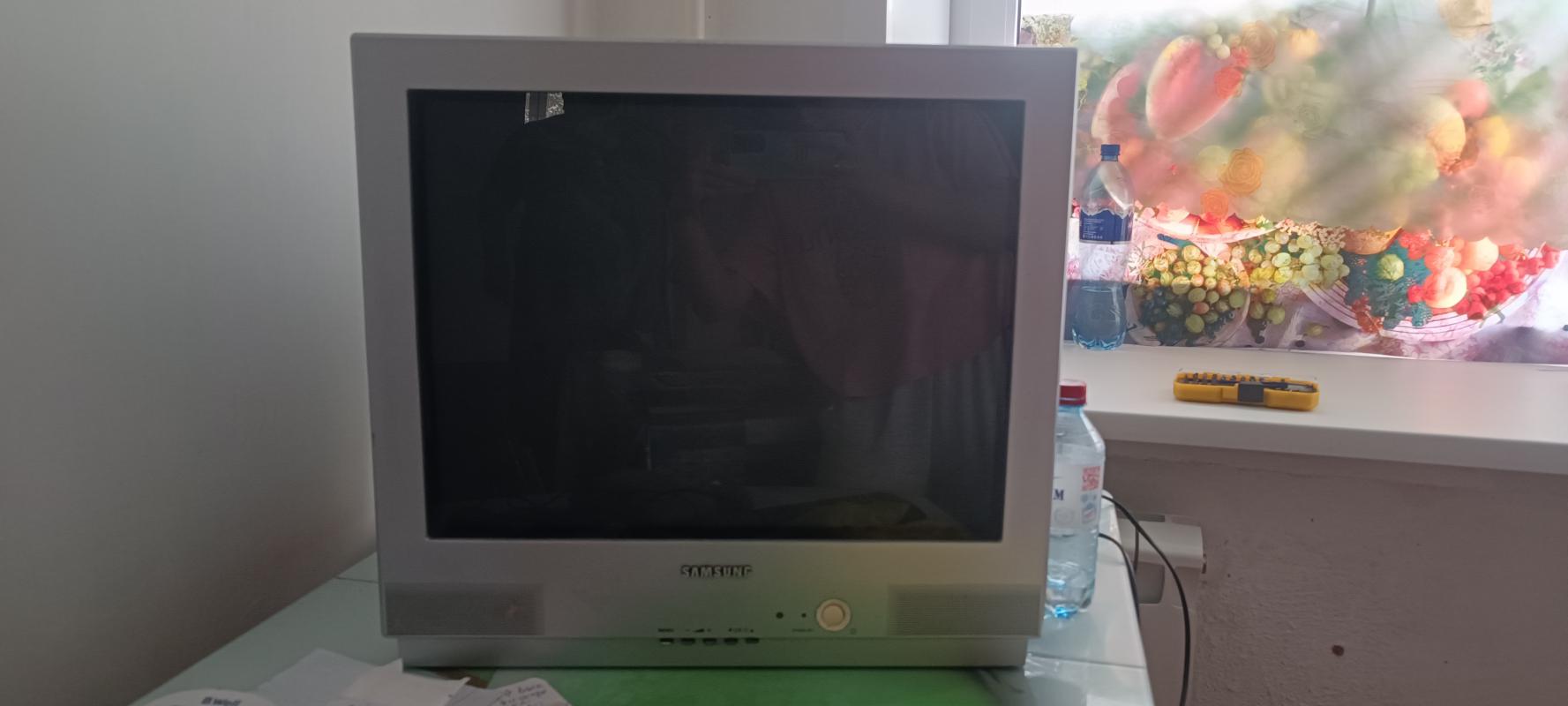 Продам рабочий телевизор Samsung. - Новотроицк