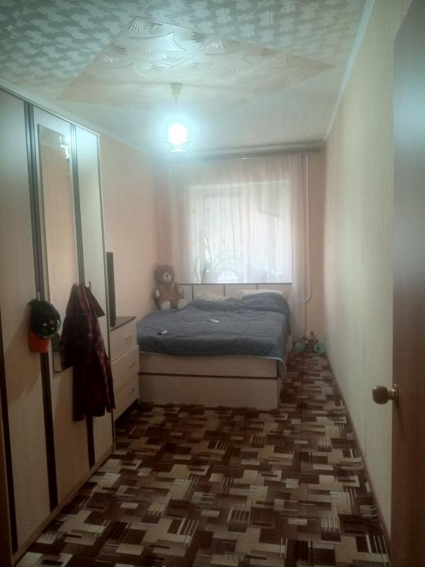 2-х комнатная квартира, окна пластик, санузел раздельный с ремонтом, межкомнатные двери заменены, кв - Новотроицк