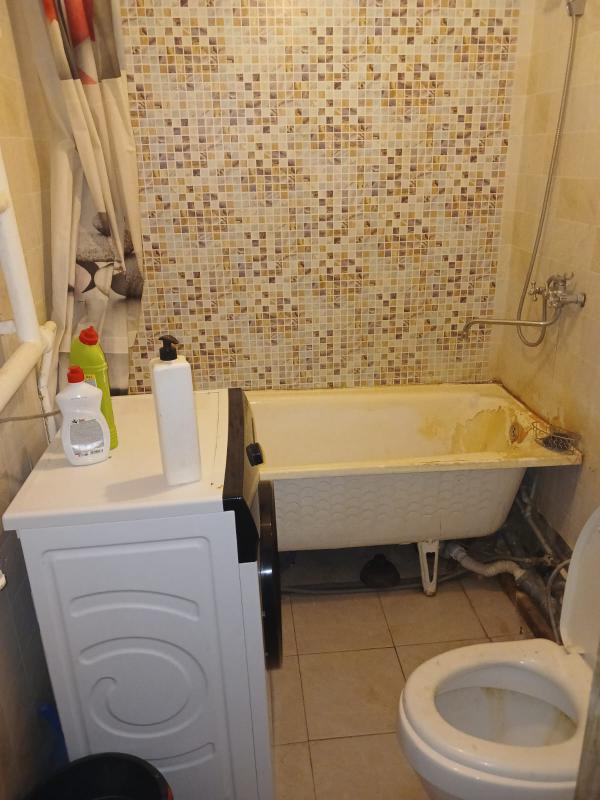 2х комнатная в хорошем районе и состоянии - Новотроицк