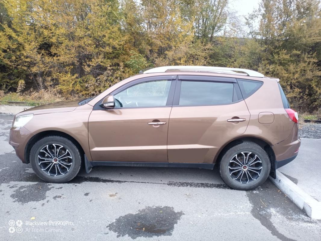 Прoдаётся Geely Emgrand X7, 2014 года

Один хозяин

Комплектация: Кондиционер

Штатная аудиоси - Новотроицк