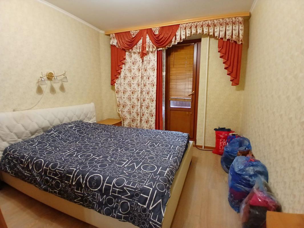 Срочная продажа! 3-х комнатная квартира  улучшенной планировки с мебелью и техникой! - Новотроицк