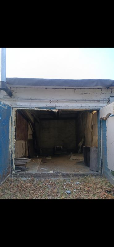 продам 2 гаража смежных
общий размер 7 на 7.5
находится возле вокзала за автостоянкой
крыша сделана - Новотроицк