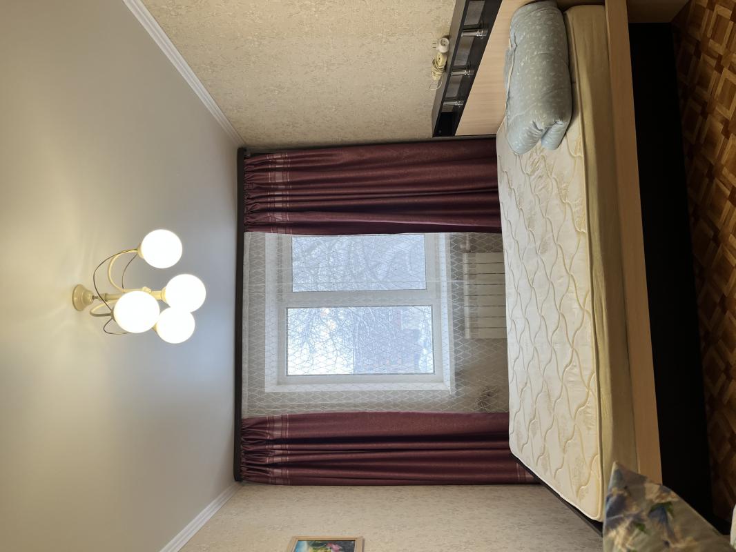 Сдам 3х комнатную квартиру на длительный срок. - Новотроицк