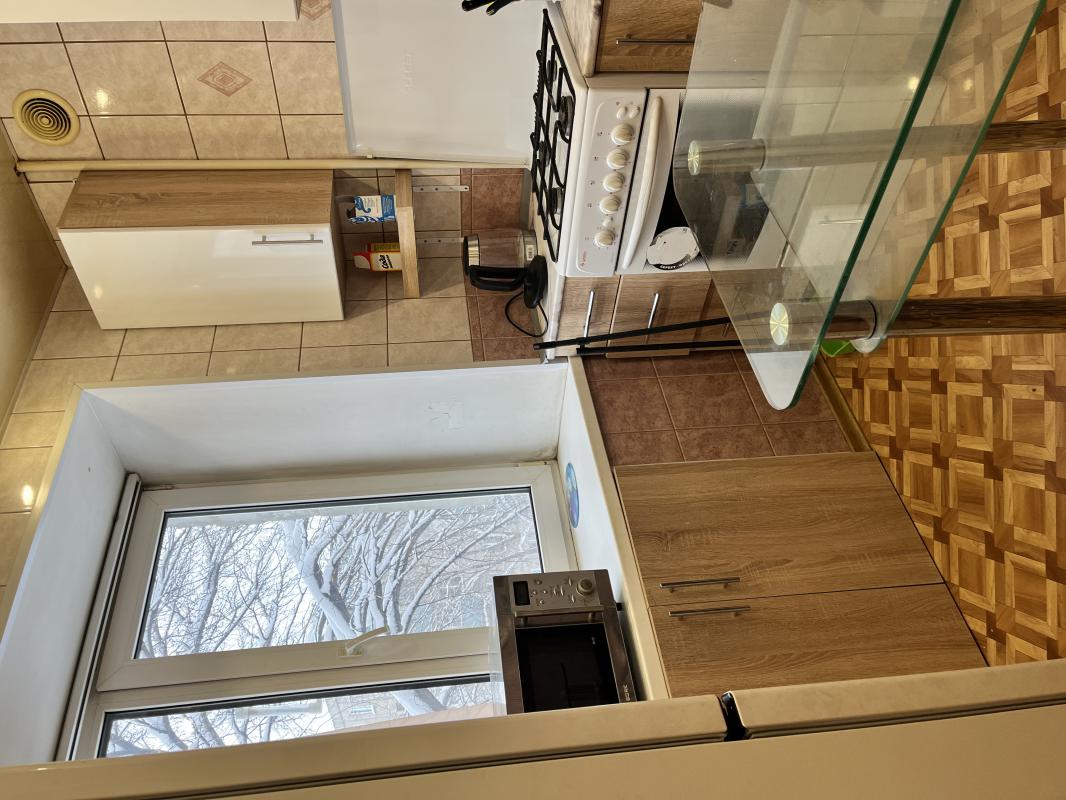 Сдам 3х комнатную квартиру на длительный срок. - Новотроицк