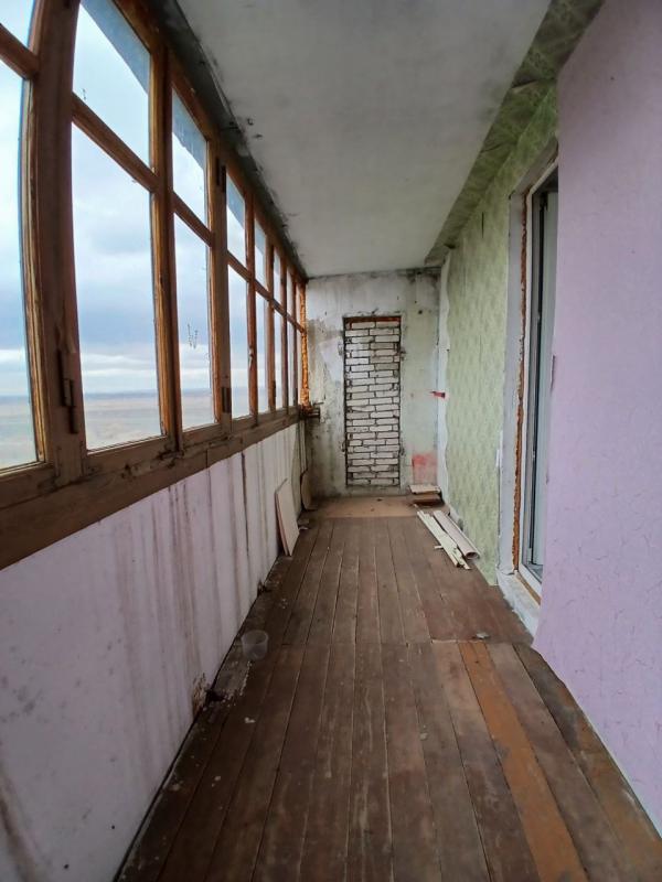 Продается 2-комнатная квартира с раздельными ходами по адресу: г. - Новотроицк