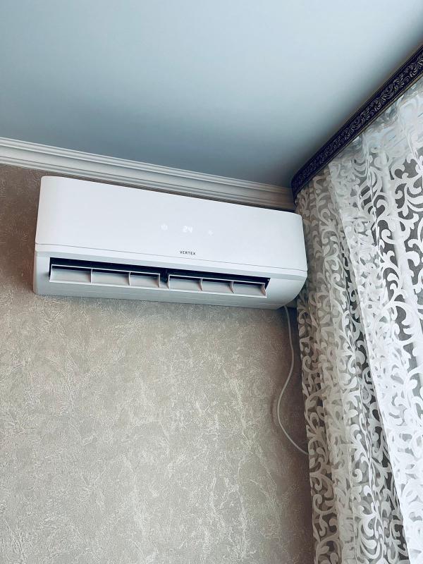 Продаётся однокомнатная квартира улучшенной планировки, в лучшем районе города, в шаговой доступност - Новотроицк