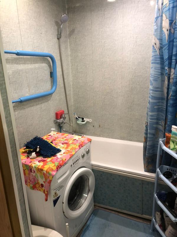 Сдается однокомнатная квартира с косметическим ремонтом , с мебелью в хорошем состоянии на длительны - Новотроицк