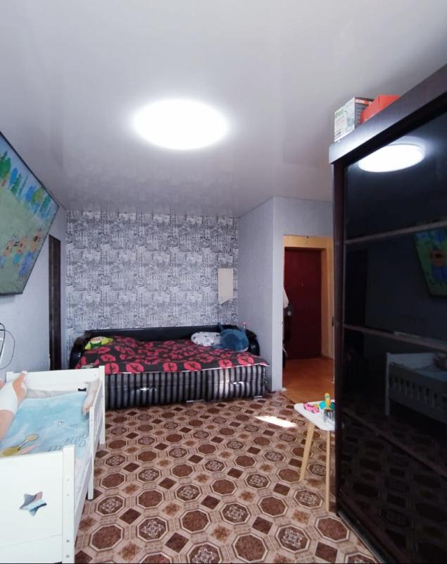 ПРОДАЁТСЯ 1- КОМНАТНАЯ КВАРТИРА, НА 4 ЭТАЖЕ, 4 - Х, ЭТАЖНОГО БЛОЧНОГО ДОМА, В ЦЕНТРЕ ГОРОДА! - Новотроицк