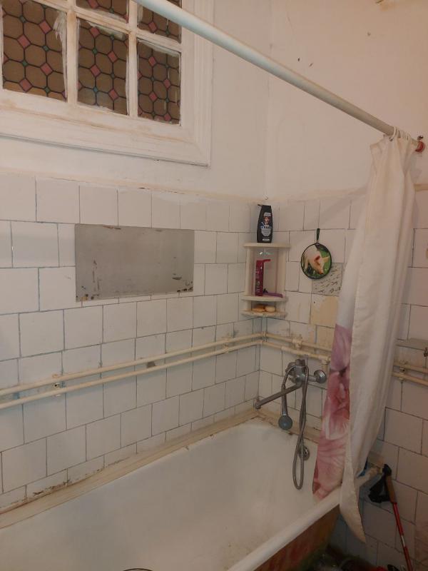 Продается 3-комнатная квартира по адресу: г. - Новотроицк