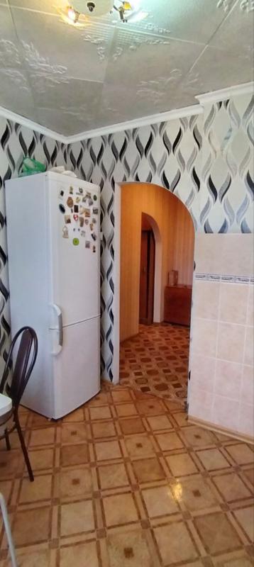 Продается  2-комнатная квартира в Новотроицке!

🌟 Адрес: ул. - Новотроицк