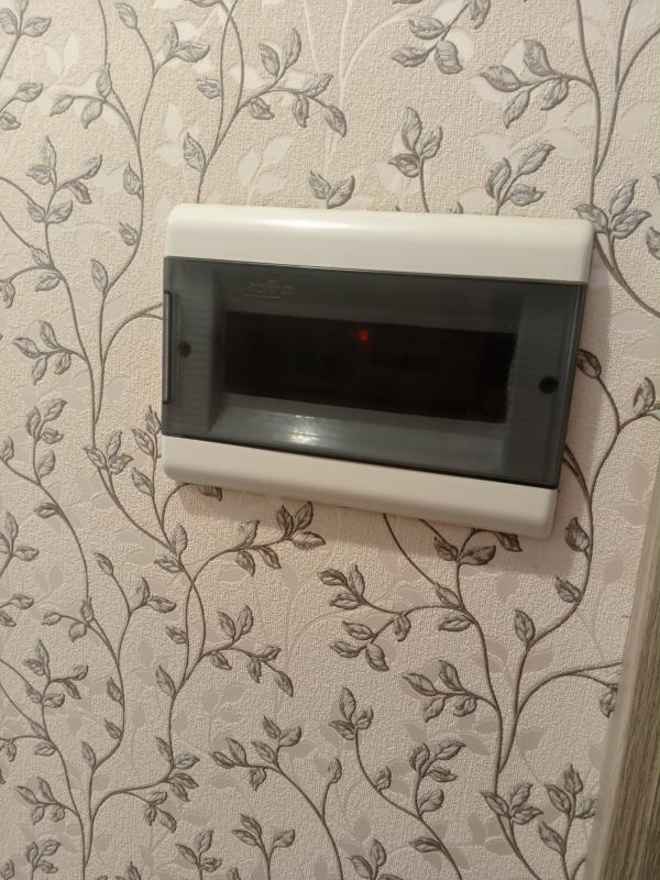 Продаётся двухкомнатная кв в городе Новотроицк 47,1кв. - Новотроицк