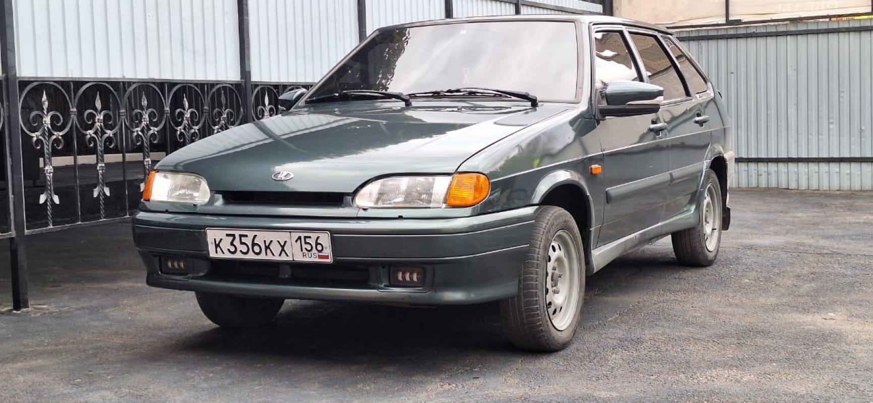 Ваз 2114 
В отличном состоянии 
Сигнализация с автозапуском 
Бортовой компьютер 
Музыка буфер 
,&amp - Орск