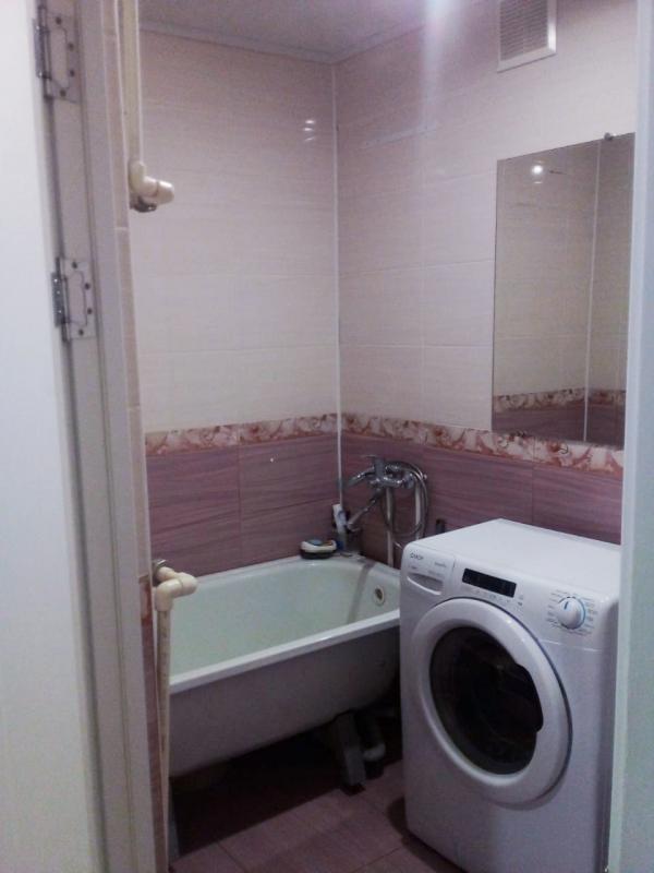 Продается ШИКАРНАЯ  2х-КОМНАТНАЯ КВАРТИРА в самом центре города на ост. - Новотроицк