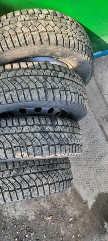 Продам Viatti Brina Nordico 205/65-R16 с дисками . - Новотроицк