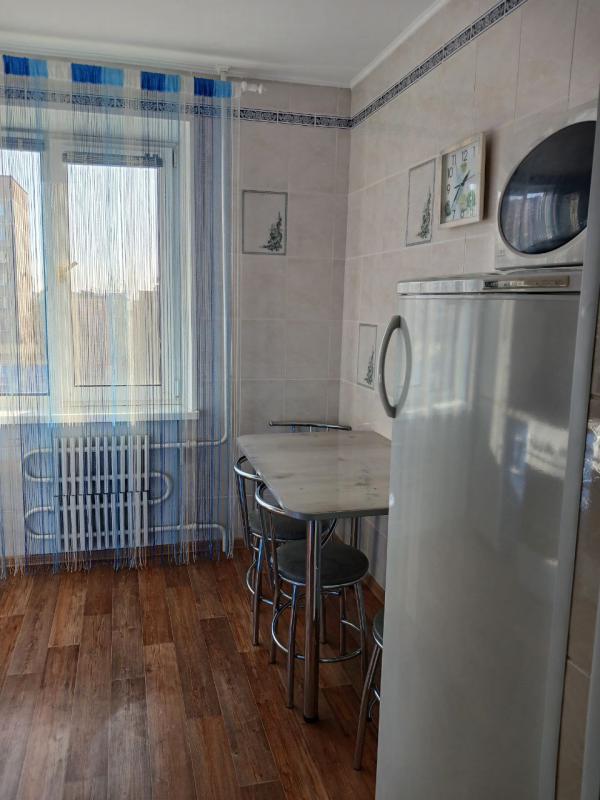 Продается светлая и уютная 2-комнатная квартира площадью 50 кв. - Новотроицк