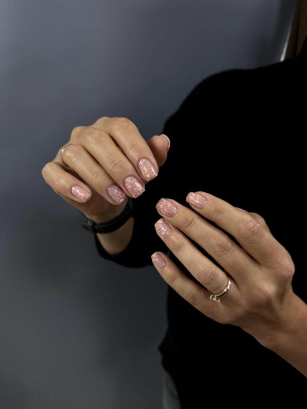 Маникюр
Я начинающий сертифицированный мастер по ногтевому сервису💅🏻
Принимаю на дому в специально - Орск