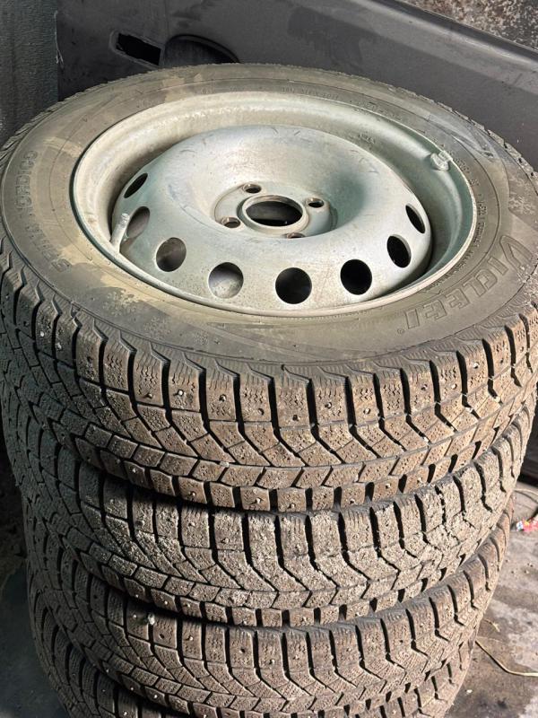 Продам комплект автошин (зима), штампованные, отбалансированные, полностью готовые к установке, разм - 