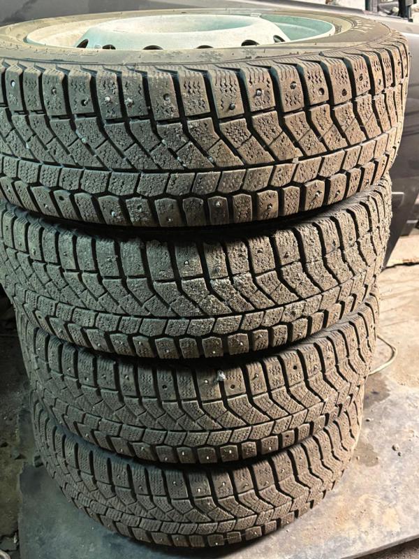 Продам комплект автошин (зима), штампованные, отбалансированные, полностью готовые к установке, разм - 