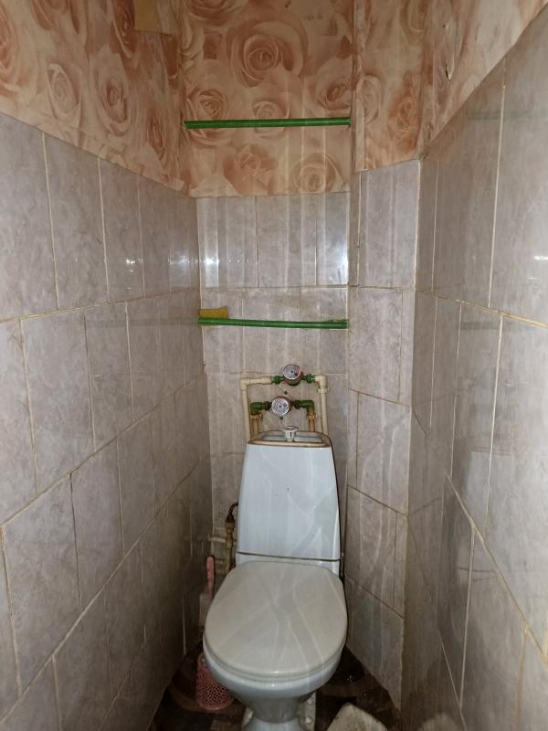 Продается 2-комнатная в простом состоянии. - Новотроицк