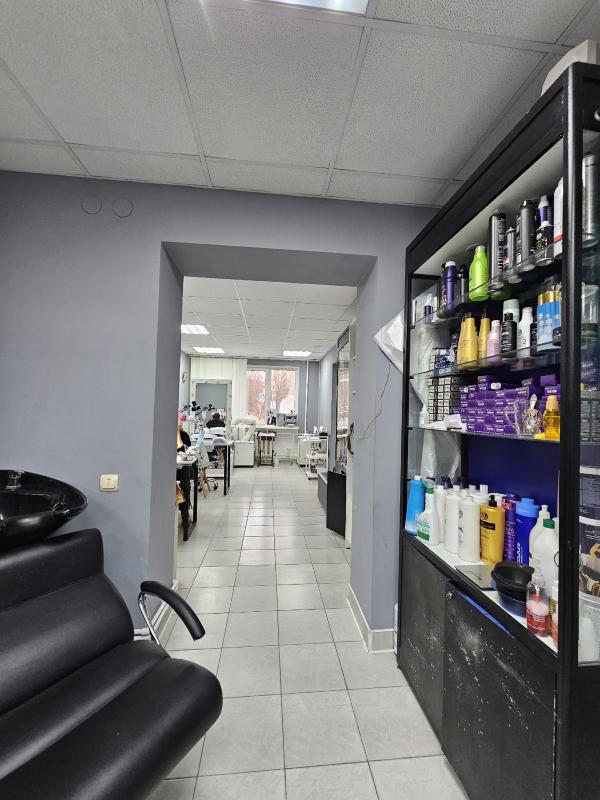 💇‍♀️ Продается готовый бизнес или новое помещение под ваши идеи! 💖

🌟 Описание: 
Продается помеще - Новотроицк