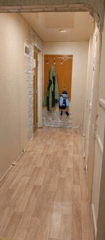 Продается 2-х комнатная квартира по Уметбаева дом 7. - Новотроицк