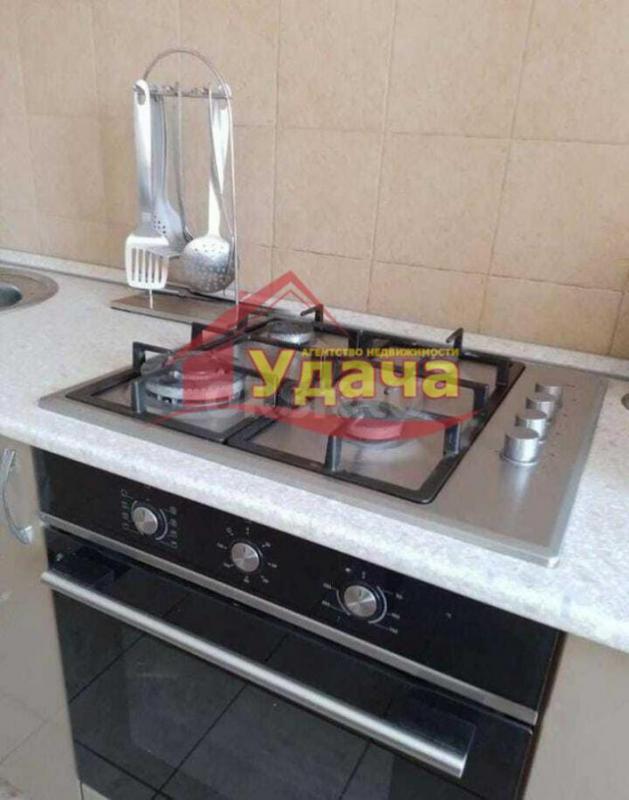 Продаю квартиру в центре города - остановка &amp;amp;quot;Луч&amp;amp;quot;. - Орск