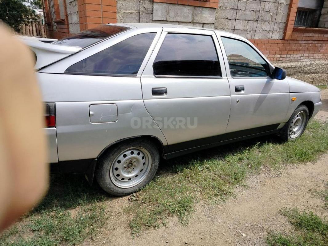 Подам ВАЗ - 2112 в хорошем состоянии , не гнилая , полностью на ходу. - Новотроицк