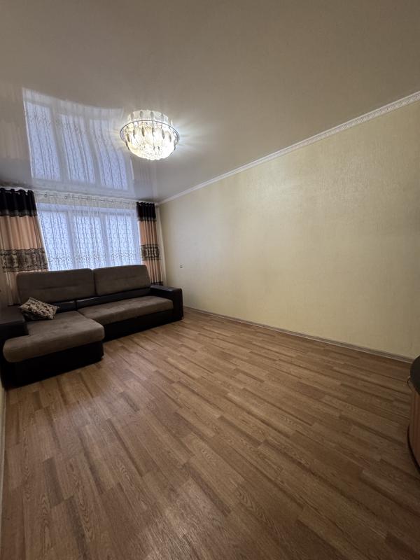 Трехкомнатная уютная квартира
Улучшенной планировки
Новотроицк, пр. - Новотроицк