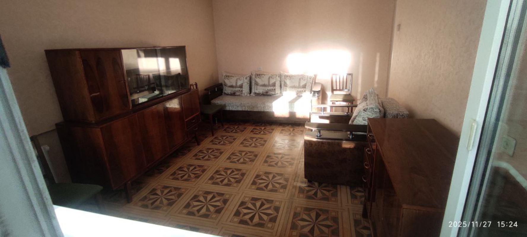 Продаётся уютная двухкомнатная квартира  на пятом этаже девятиэтажного панельного дома, расположенно - Новотроицк