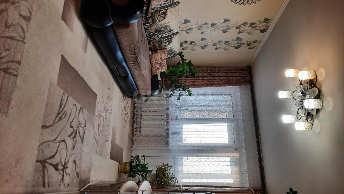 Продам хорошую квартиру, не требует ремонта, заходи и живи. - Орск