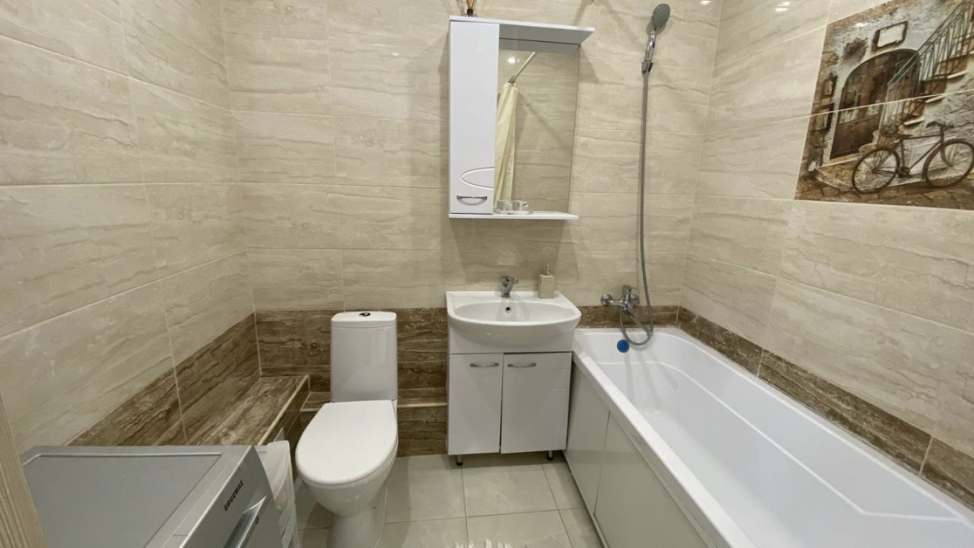 Сдам 1кв квартиру,  на длительный срок. - 