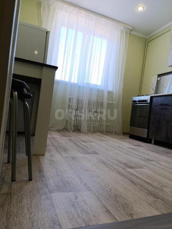 Сдам однокомнатную квартиру в идеальном состоянии после кап. ремонта, вся инфраструктура шаговой дос - Оренбург