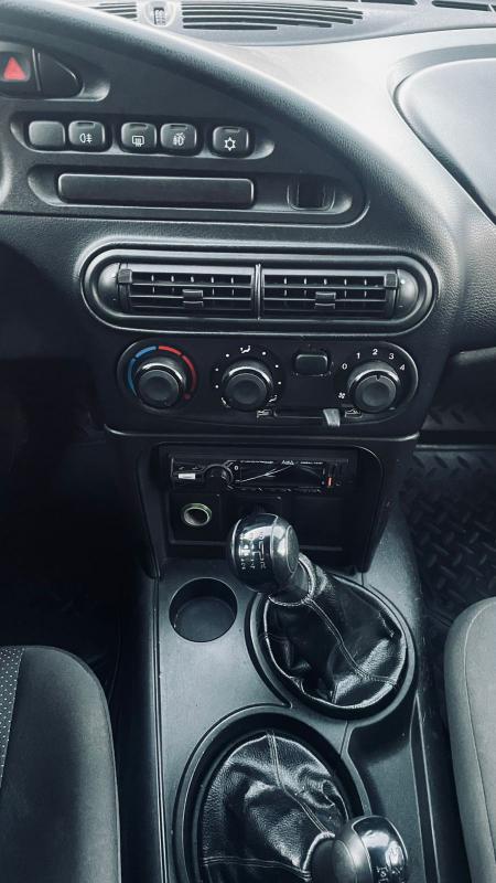 Продается Chevrolet Niva 2012 года

Комплектация:

Кондиционер

подогрев сидений

ГУР

без гнили

ав - Новотроицк