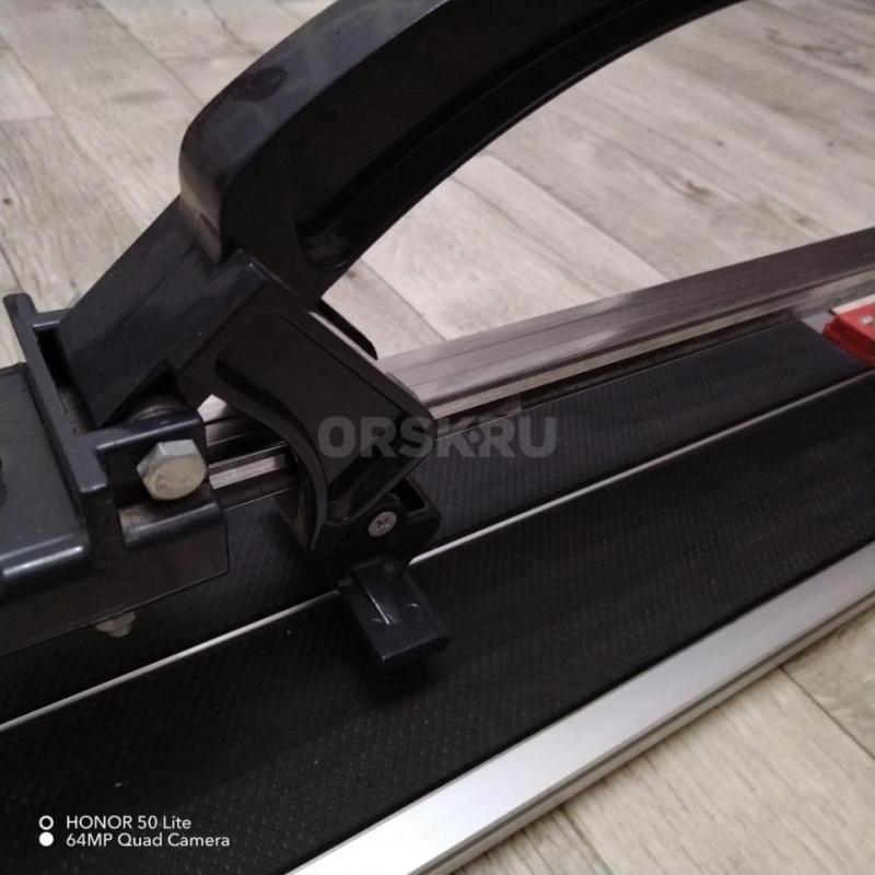 Продам новый плиткорез. - Орск