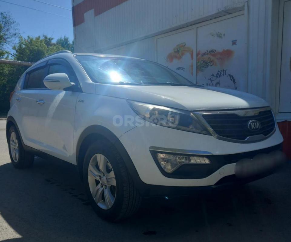 Кия Спортейдж 3 2013 год Я хозяин Полн привод Комплектация Комфорт Без дтп Зимняя на дисках 
Автоза - Орск