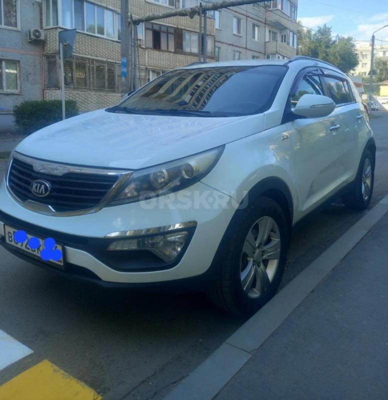 Кия Спортейдж 3 2013 год Я хозяин Полн привод Комплектация Комфорт Без дтп Зимняя на дисках 
Автоза - Орск