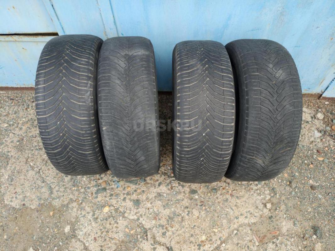 Продам летнюю резину Мишлен кросс климат M+S 205/55. - Гай